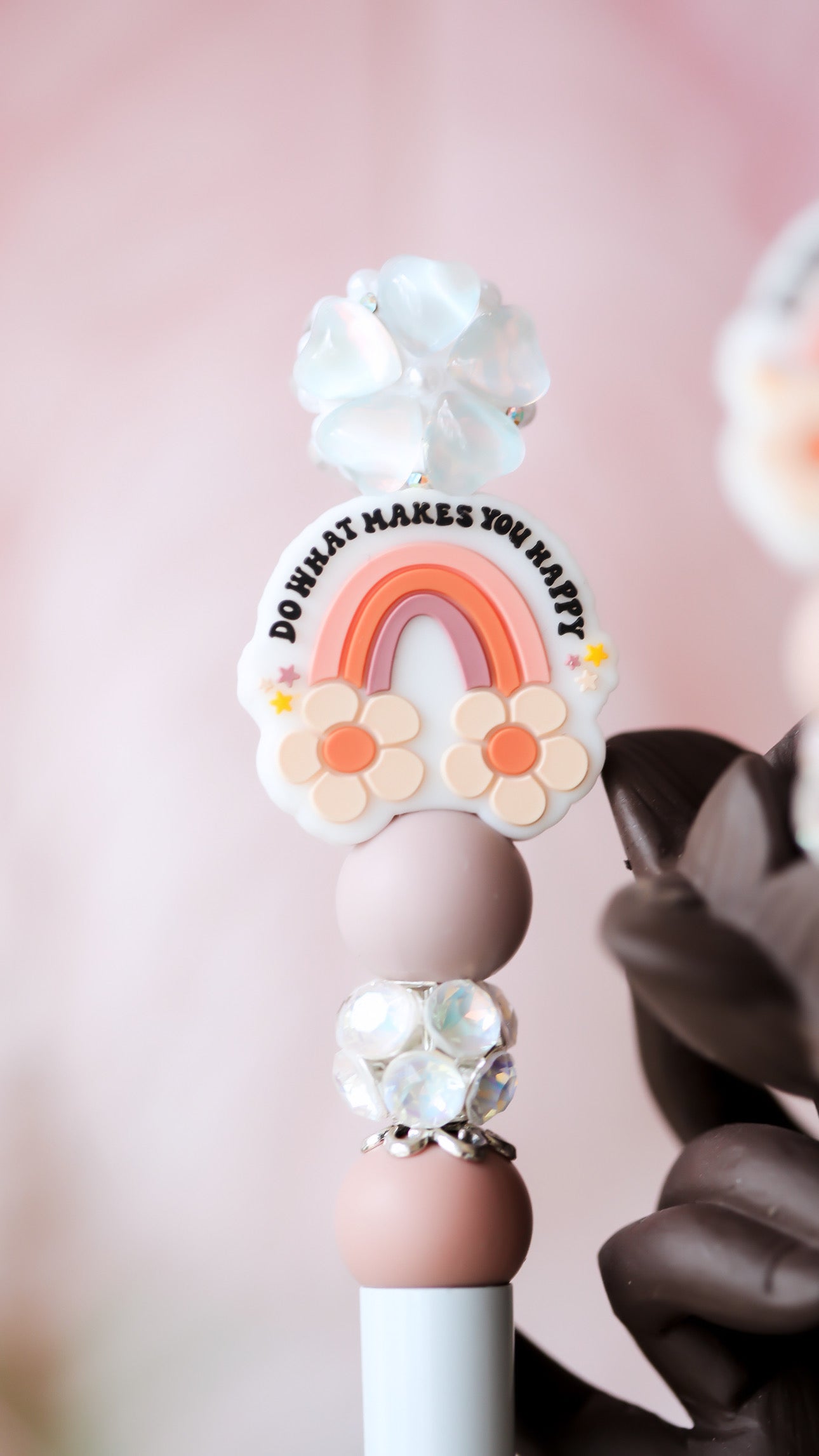 DO WHAT MAKES YOU HAPPY