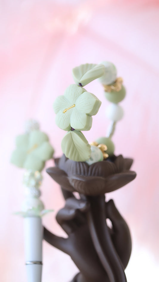 GREEN HIBISCUS